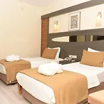 Hotel Lycus River Thermal 5*
