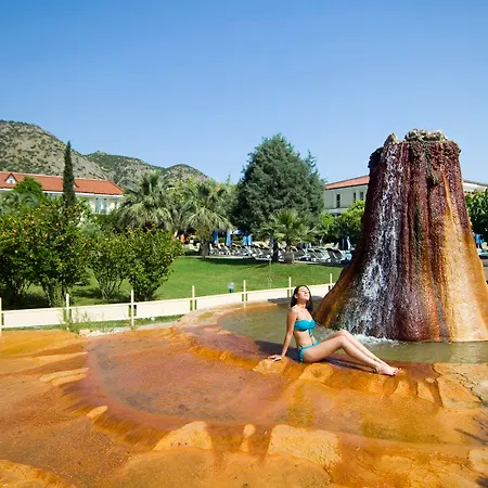 Lycus River Thermal Hotel