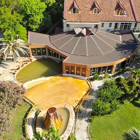 ホテル リカス リバー サーマル 5*