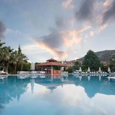 ホテル リカス リバー サーマル