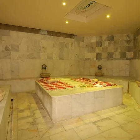 リカス リバー サーマル パムッカレ