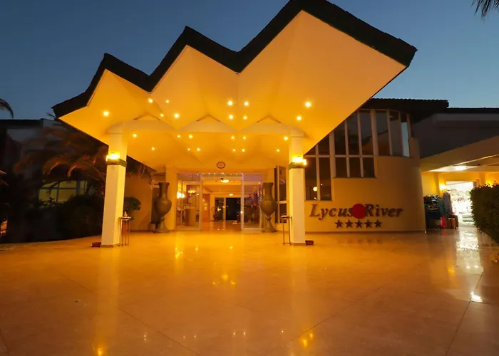 Lycus River Thermal Hotel 5*