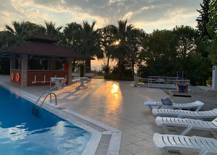 Lycus River Thermal Hotel