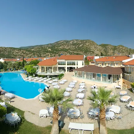 Lycus River Thermal Szálloda 5*