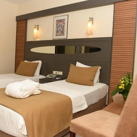 Lycus River Thermal 5* Pamukkale