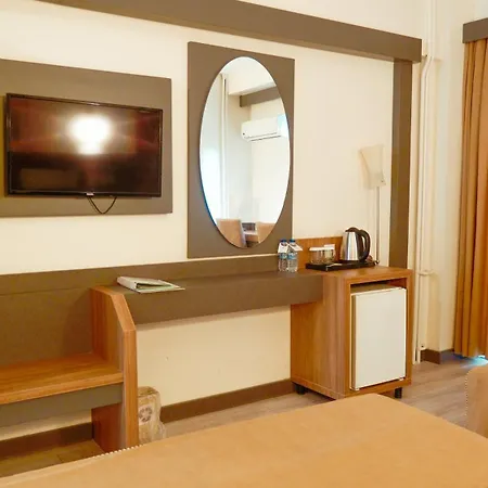 Lycus River Thermal Hotel