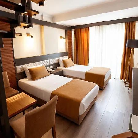 Lycus River Thermal 5* Pamukkale