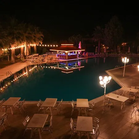 Lycus River Thermal 5* Pamukkale