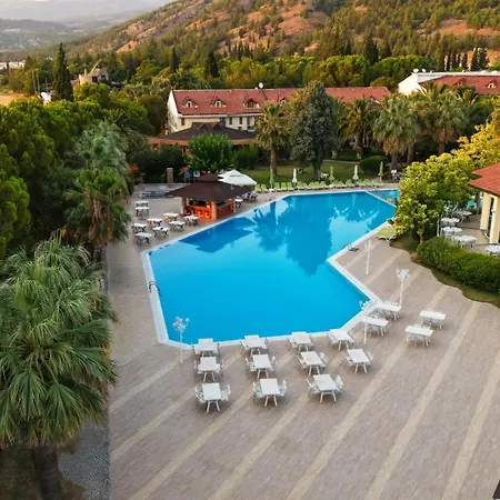 Lycus River Thermal Hotel